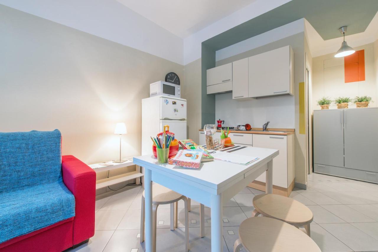Babyaccommodation Family Sea & Box Pietra Ligure Bagian luar foto