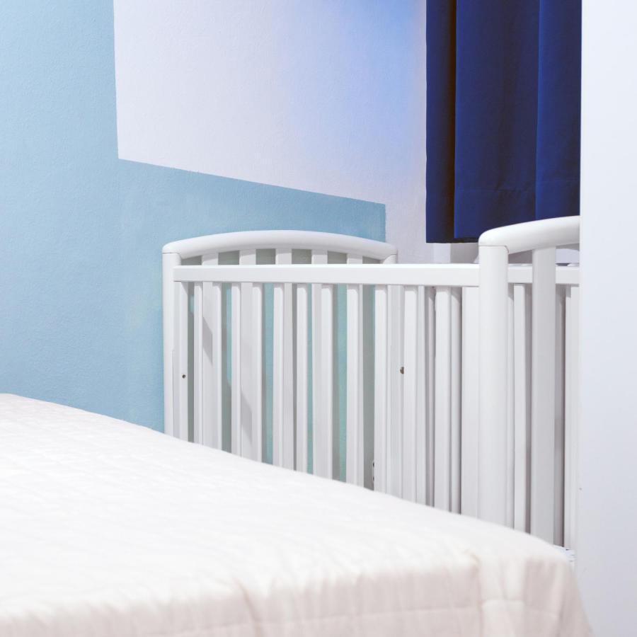 Babyaccommodation Family Sea & Box Pietra Ligure Bagian luar foto
