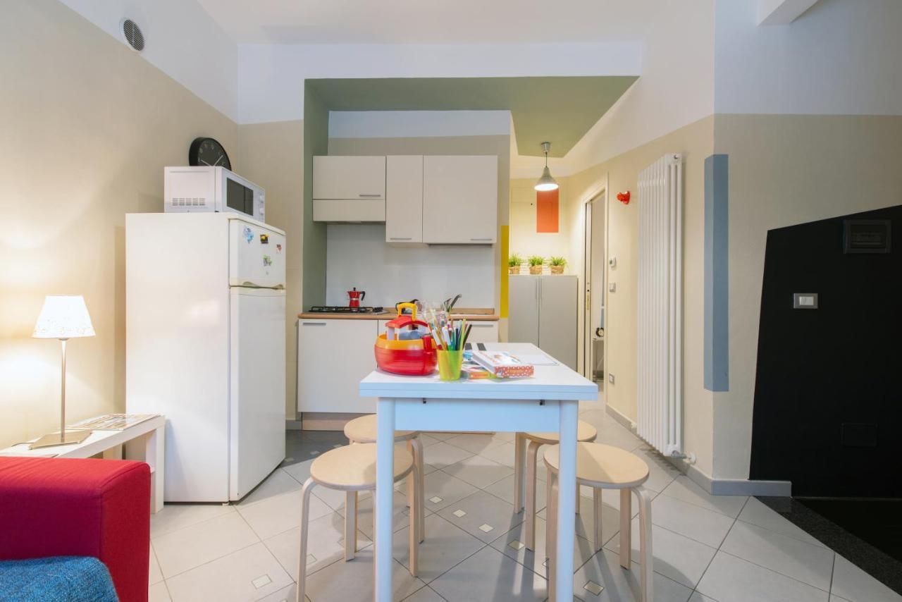 Babyaccommodation Family Sea & Box Pietra Ligure Bagian luar foto